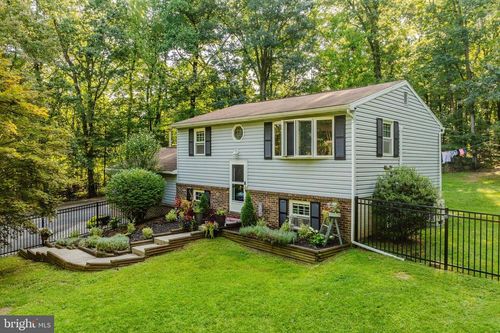 40 Quaker Hill Rd, MORGANTOWN, PA, 19543-9341 | Card Image