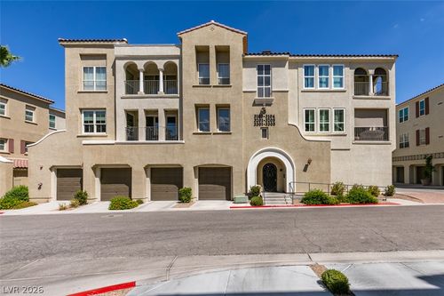 3203-2555 Hampton Rd, Henderson, NV, 89052-7169 | Card Image