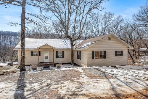 16902 Bethlehem Rd, Winslow, AR, 72959-9711 | Card Image