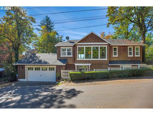 730 Sw Menefee Ln, Portland, OR, 97239-2722 | Card Image
