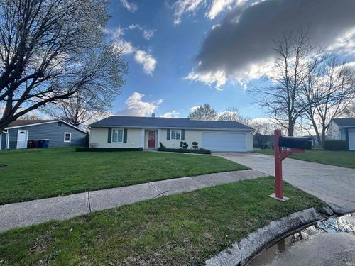 1310 Culbertson Ct, Auburn, IN, 46706-3109 | Card Image