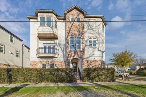 1003 E 28th St, Houston, TX, 77009-1144 | Card Image