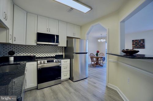 5804 Lantana Cir, FREDERICK, MD, 21703-7238 | Card Image