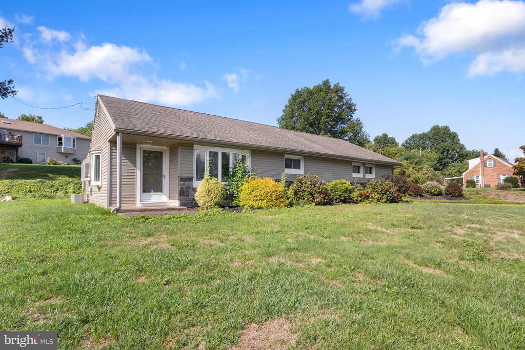 Hammond Rd, York, PA 17406