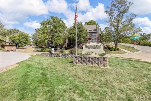apt-d-5162 Hollow Wood Ct, Saint Louis, MO, 63128-4328 | Card Image