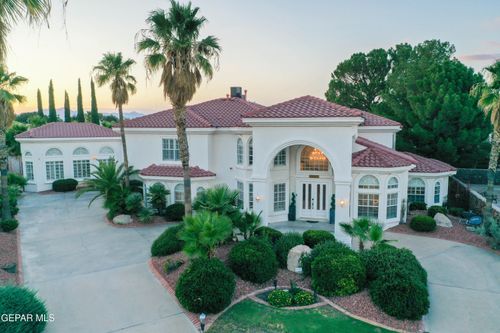 2033 Paseo Del Prado Dr, El Paso, TX, 79936-3749 | Card Image