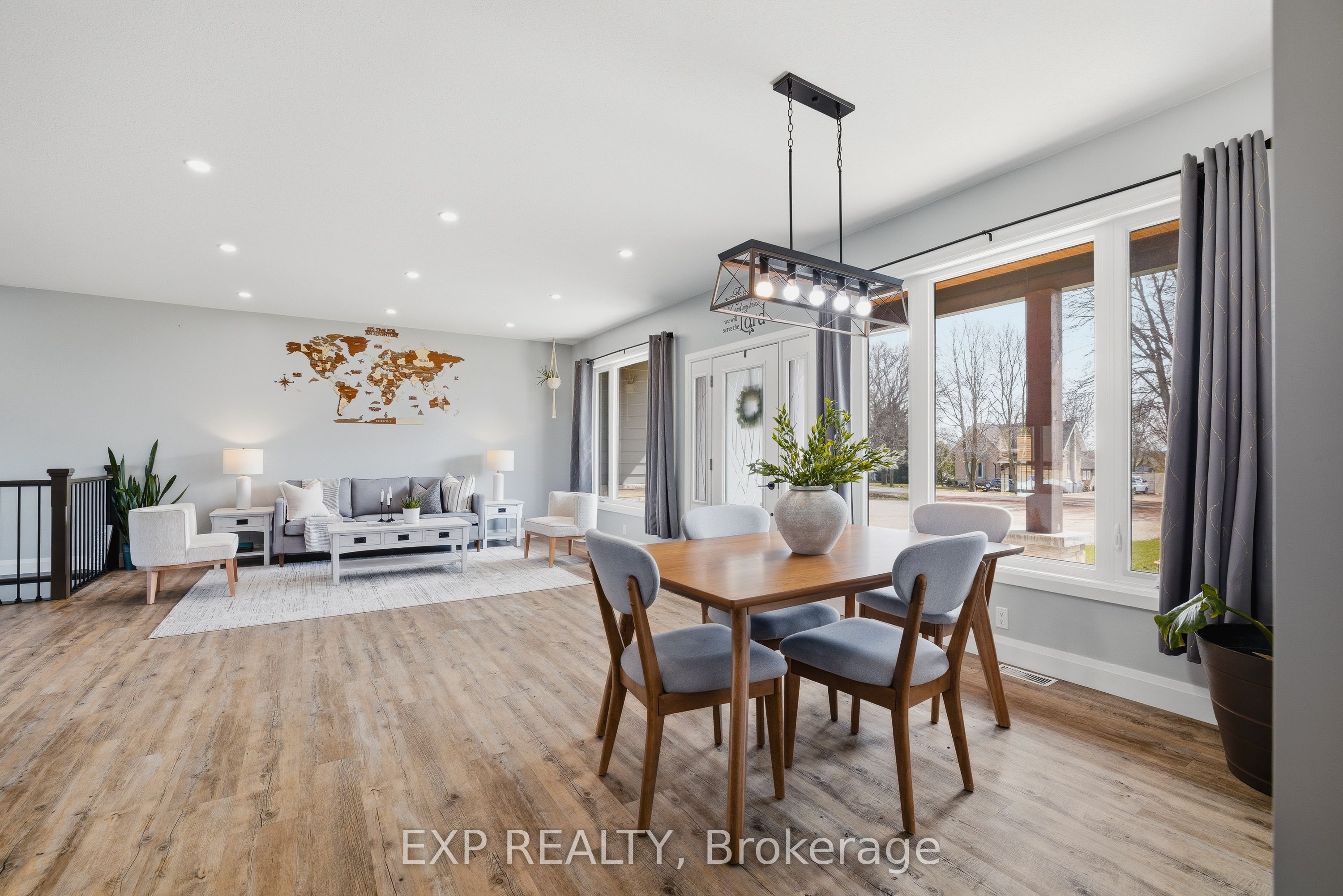 Residential in Huron East 4