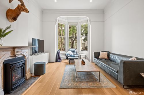20 Liberty St, San Francisco, CA, 94110-2319 | Card Image