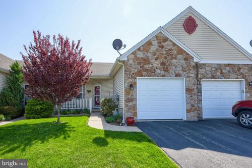 1843 Deerfield Dr, DOVER, PA, 17315-3706 | Card Image