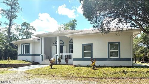 2410 4th Ave Ne, Naples, FL, 34120-4961 | Card Image