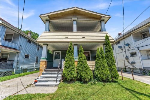up-7902 Halle Avenue, Cleveland, OH, 44102 | Card Image