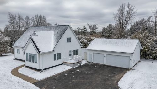 23865 County Road 10, Loretto, MN, 55357-4700 | Card Image