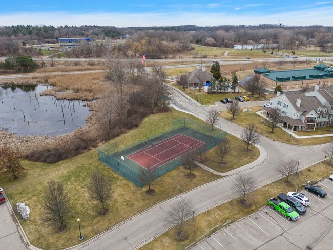 12303 Pinehurst Ln, Condo with 2 bedrooms, 2 bathrooms and null parking in Grand Blanc MI | Image 44