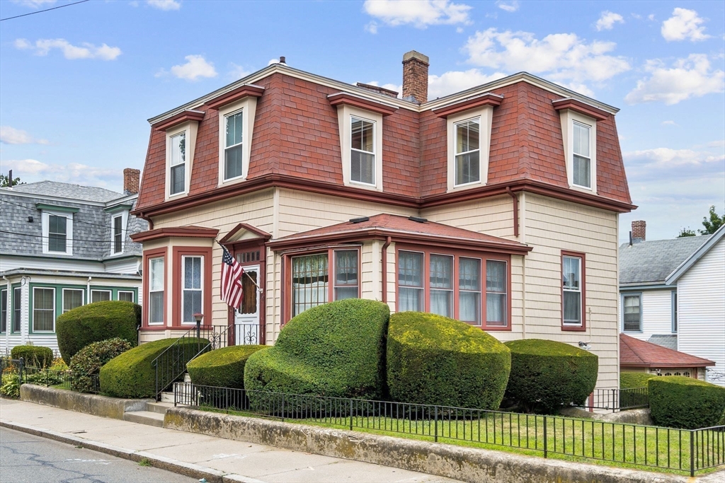 Houghton St, Dorchester, MA 02122