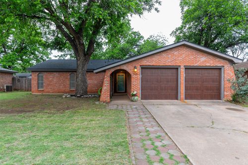 918 Meander St, Abilene, TX, 79602-2314 | Card Image