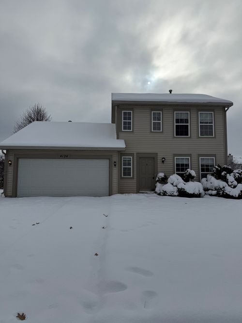 4124 Dobbins St, Plano, IL, 60545-2207 | Card Image