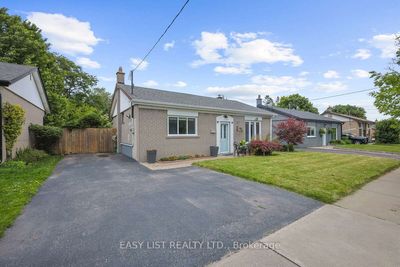 1507 Oxford St, House other with 3 bedrooms, 2 bathrooms and 3 parking in Oshawa ON | Image 3