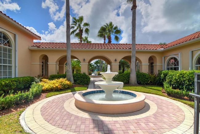 368 Nw Springview Loop, House other with 3 bedrooms, 2 bathrooms and null parking in Port St. Lucie FL | Image 29