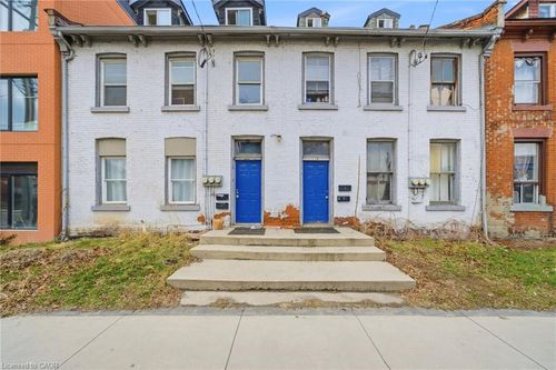 133-135 Wellington St N, Hamilton, ON, L8R1N4 | Card Image