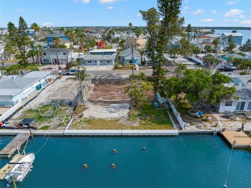 331 Boca Ciega Dr, MADEIRA BEACH, FL, 33708-2455 | Card Image