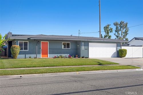6082 Navajo Rd, Westminster, CA, 92683-2035 | Card Image