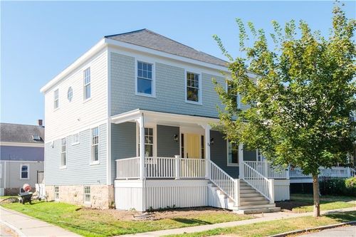 34 Harrison Ave, Newport, RI, 02840-4141 | Card Image
