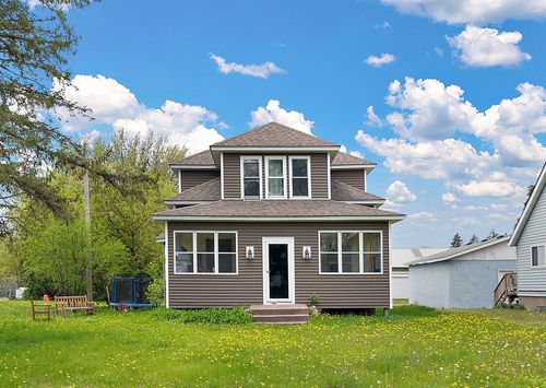 465 4th Ave S, Isle, MN, 56342-4574 | Card Image