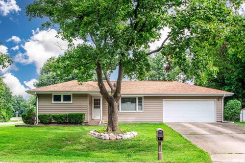 2800 Fondulac Dr, East Peoria, IL, 61611-2224 | Card Image