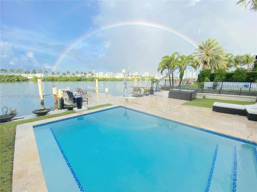 224 S Coconut Ln, Miami Beach, FL, 33139-5164 | Card Image