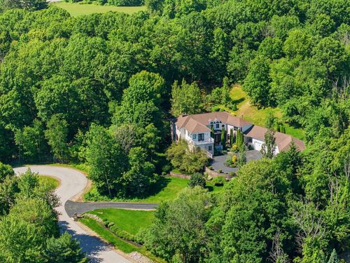 15 Chardonnay Ter, Bedford, NH, 03110-5220 | Card Image