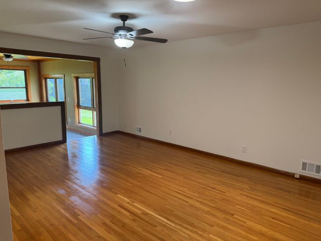 Living Room | Image 12