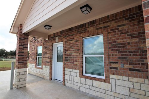 956 County Road 281, Alvin, TX, 77511-1798 | Card Image
