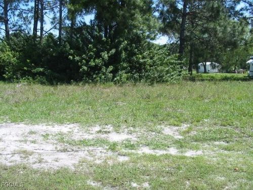 8461 Ebson Dr Drive N, Fort Myers, FL, 33917 | Card Image