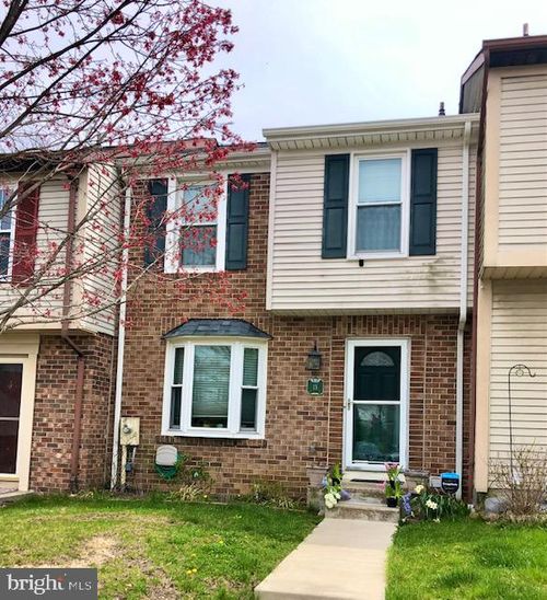 15 Robin Ridge Ct, PARKVILLE, MD, 21234-1966 | Card Image