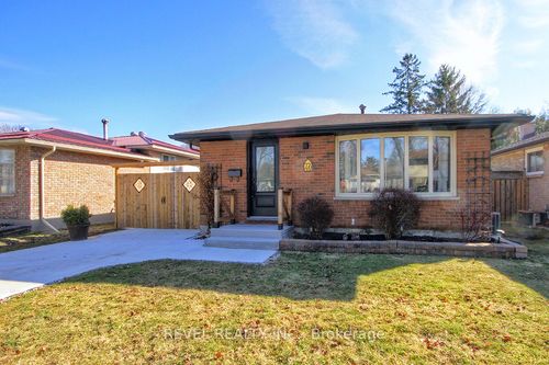 40 Kintail Crescent, London South, ON, N6E1J5 | Card Image