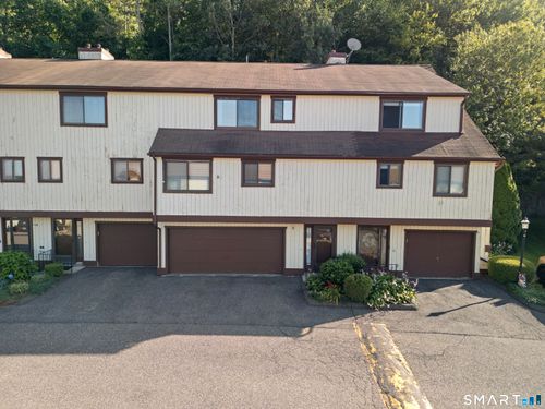 170-170 Beacon Hill Cmn, Beacon Falls, CT, 06403-4927 | Card Image