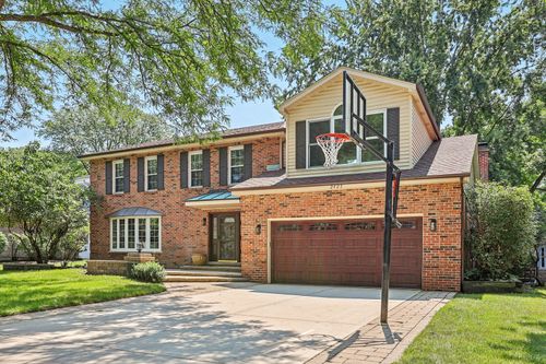 2425 Tanglewood Dr, Lisle, IL, 60532-3447 | Card Image