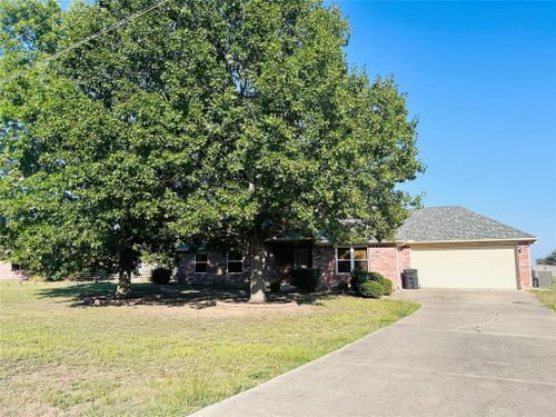 1075 Overland Drive, Lowry Crossing, TX, 75069 | Card Image