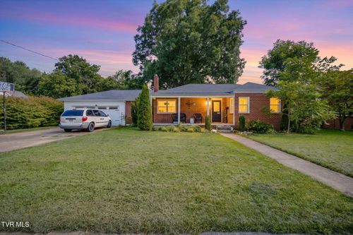 412 F Street, Elizabethton, TN, 37643 | Card Image