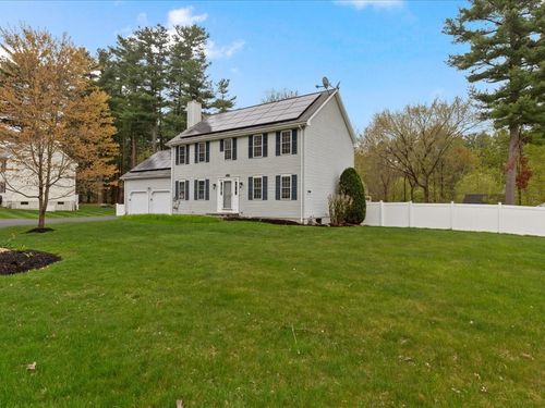 85 Pine St, Franklin, MA, 02038-2645 | Card Image