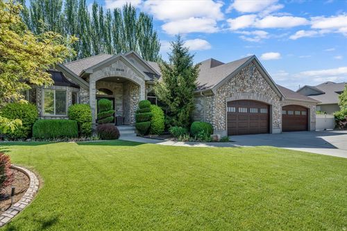 10605 Willow Valley Rd, South Jordan, UT, 84095-9081 | Card Image