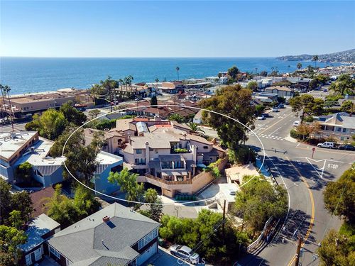 237 Calliope St, Laguna Beach, CA, 92651-3104 | Card Image