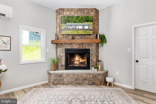 5331 Merry Oaks Rd, THE PLAINS, VA, 20198-9722 | Card Image