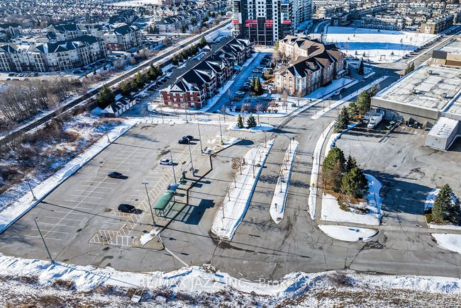 303 - 61 Clarington Blvd, Condo with 2 bedrooms, 1 bathrooms and 1 parking in Clarington ON | Image 7