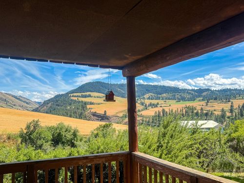111 Lodge Pole Dr, Culdesac, ID, 83524-6036 | Card Image
