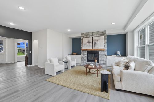 212 Lori Ln, Delano, MN, 55328-4101 | Card Image