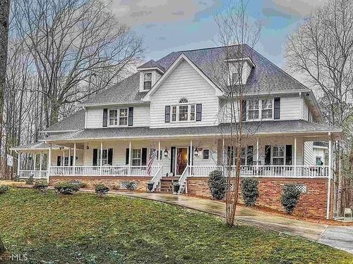 125 Sir Lancelot Ct, Fayetteville, GA, 30214-3679 | Card Image