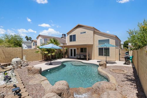 3947 W Whispering Wind Dr, Glendale, AZ, 85310-5118 | Card Image