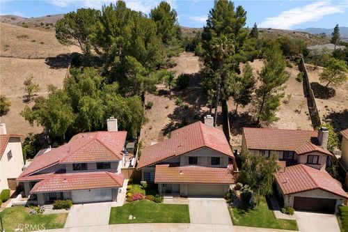 6820 Eaglehaven Ln, Oak Park, CA, 91377-3950 | Card Image