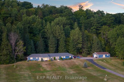 2012 Highway 60, Renfrew, ON, K7V3Z6 | Card Image